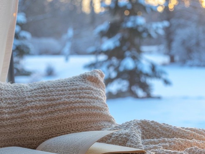 Winter Efficiency & Cost Savings: Simple Ways to Stay Comfortable and Reduce Energy Costs 